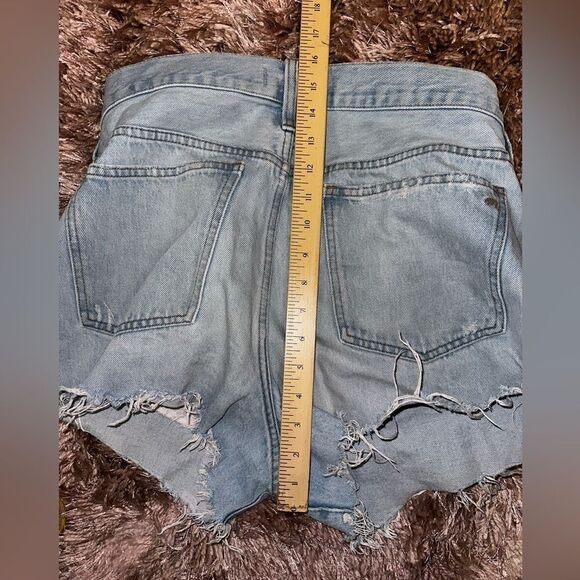 Madewell Relaxed Denim frayed hem Shorts sz 29 - Picture 7 of 9
